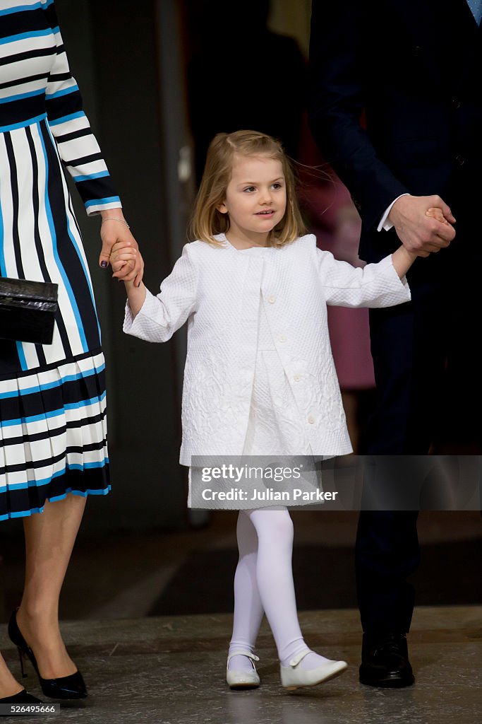 Te Deum Thanksgiving Service Arrivals - King Carl Gustaf of Sweden Celebrates His 70th Birthday