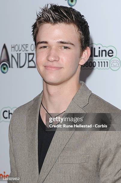 Burkely Duffield attends the premiere of Nickelodeon House Of Anubis at Freemasons Hall.