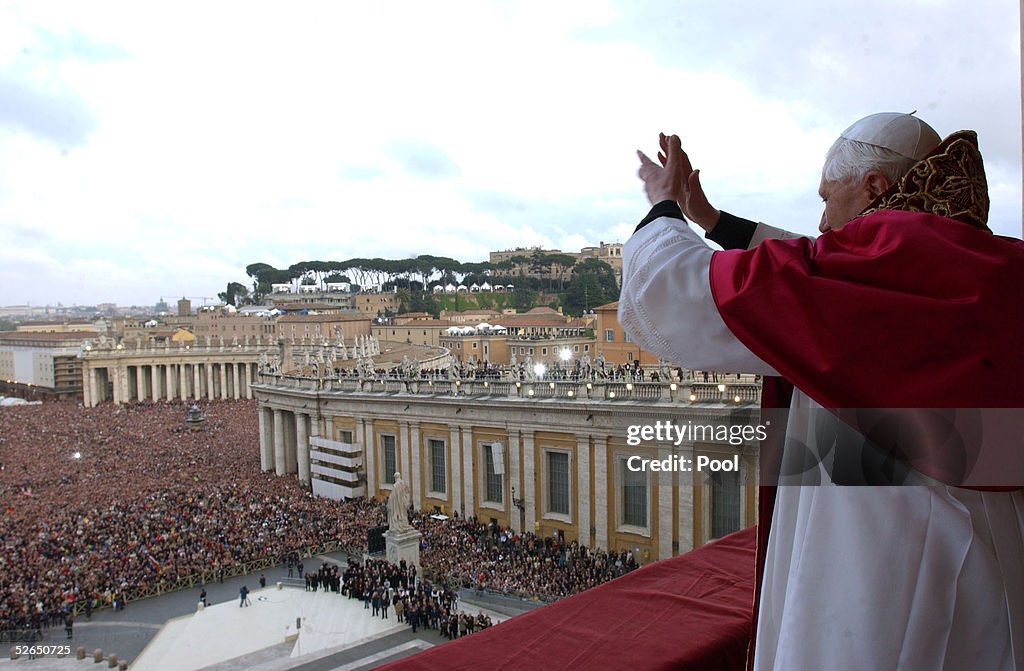 Newly Elected Pope Cardindal Joseph Ratzinger Pope Benedetto Xvi Newly Elected Pope Cardindal Joseph Ratzinger Pope Benedetto Xvi