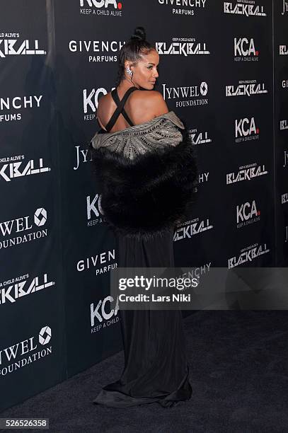 Selita Ebanks attends the "Keep A Child Alive's 11th Annual Black Ball" at the Hammerstein Ballroom in New York City. �� LAN