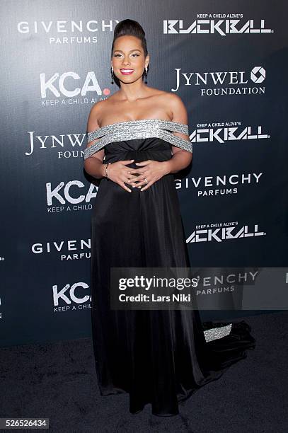 Alicia Keys attends the "Keep A Child Alive's 11th Annual Black Ball" at the Hammerstein Ballroom in New York City. �� LAN