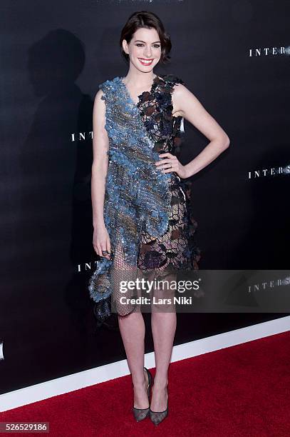 Anne Hathaway attends the "Interstellar" premiere at the AMC Lincoln Square Theater in New York City. �� LAN