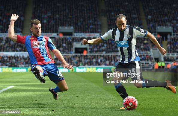 Newcastle United v Crystal Palace - Premier League Newcastle United v Crystal Palace - Premier League