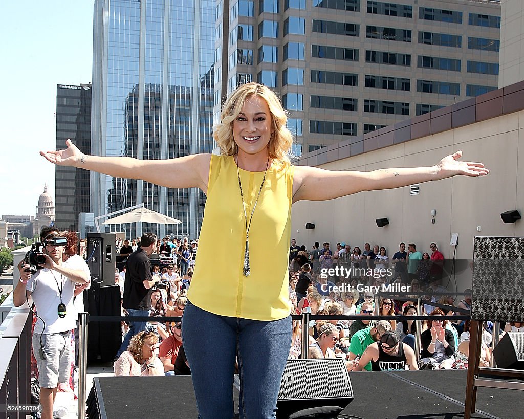 Rock The Roof With Kellie Pickler
