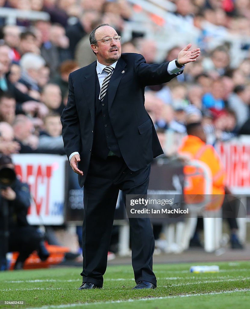 Newcastle United v Crystal Palace - Premier League