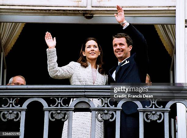 Crown princess Mary and Crown pirnce Frederik has canclled their first thier officiel tour to Rio Brasin to promote danish writer bicential...