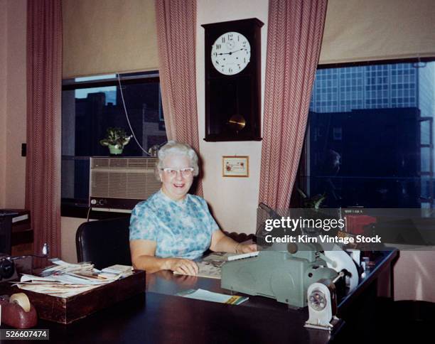 Woman Using A Adding Machine Old Fashioned Adding Machine Photos and Premium High Res Pictures ...