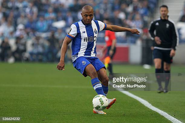 Porto's Algerian forward Yacine Brahimi in action during the Premier League 2015/16 match between FC Porto and Sporting CP, at Drag��o Stadium in...