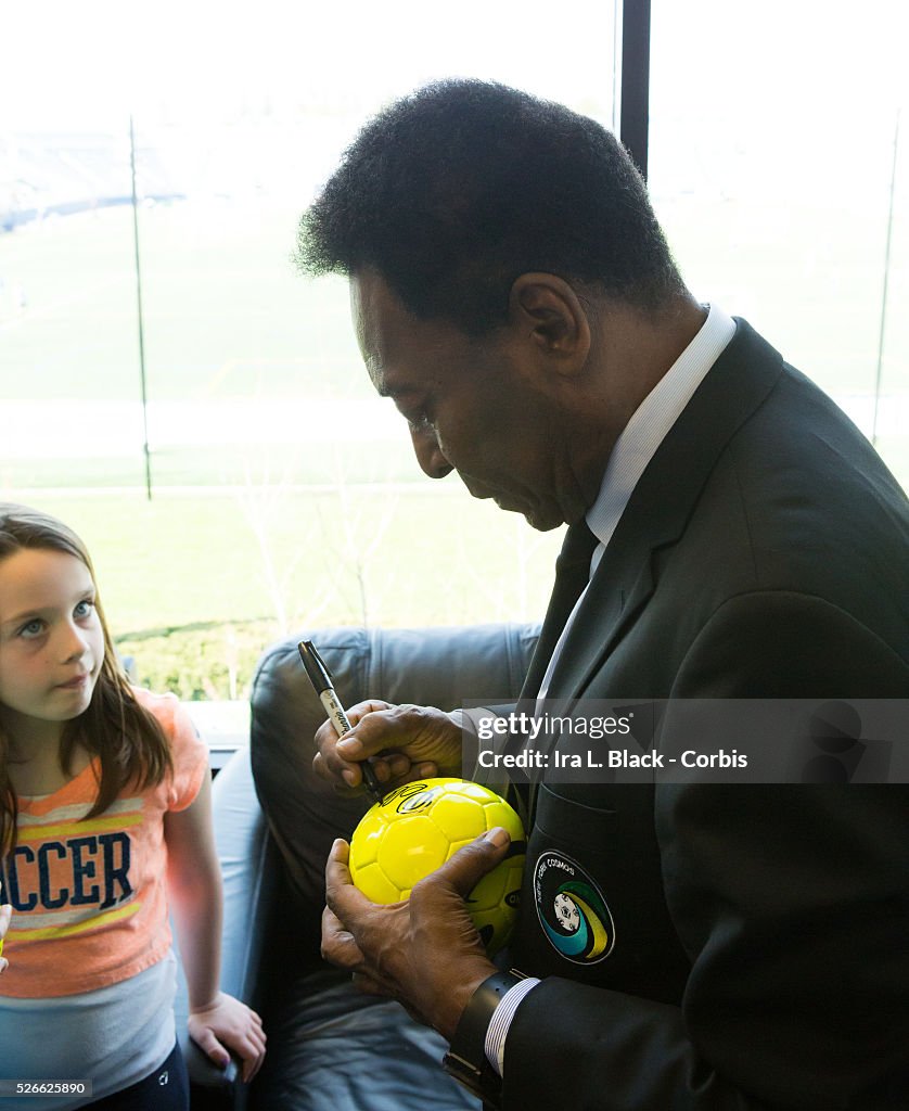 2014, Soccer, NASL, Pele, NY Cosmos vs Atlanta Silverbacks, Hofstra University James M Shuart Stadium, Hempstead, NY USA