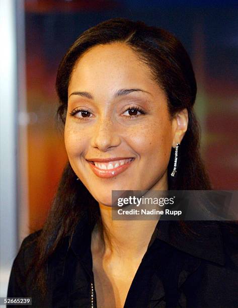 Caroline Rocher 223 Caroline Rocher Photos & High Res Pictures - Getty Images