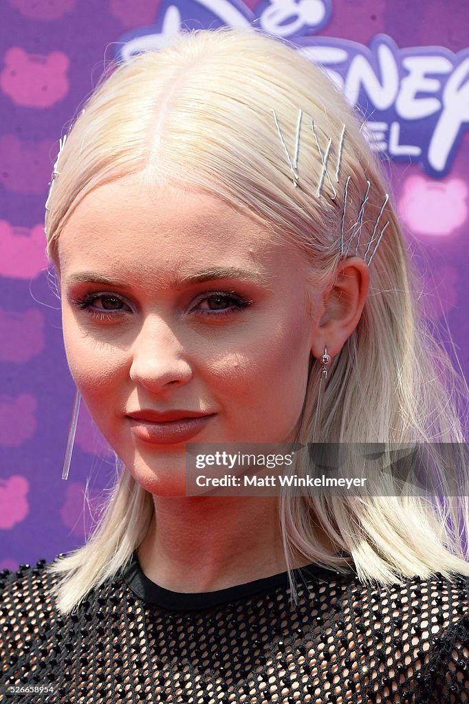 2016 Radio Disney Music Awards - Arrivals