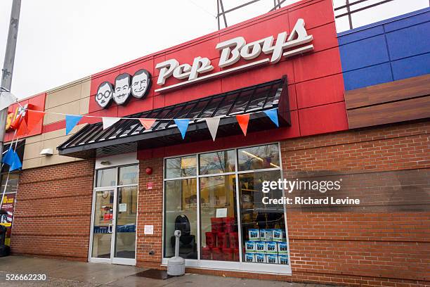 Pep Boxes 60 Pep Boys Auto Parts Stock Photos, High-Res Pictures, and Images ...