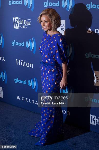 Kelly Ripa attends the "26th Annual GLAAD Media Awards" at the Waldorf Astoria in New York City. �� LAN