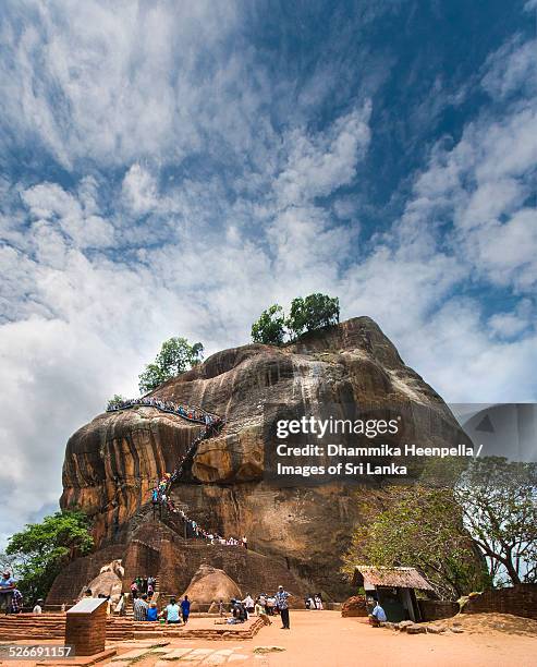 sigiriya rock in sri  lanka - sigiriya stock pictures, royalty-free photos & images