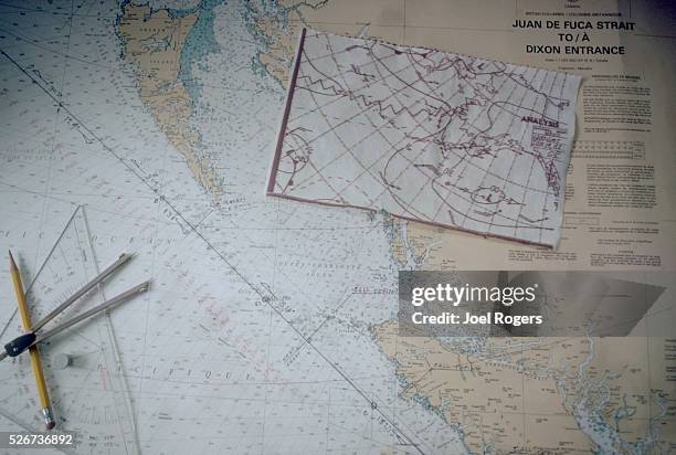 Compass Map Wa Map Of Alaska To Washington Photos and Premium High Res Pictures ...