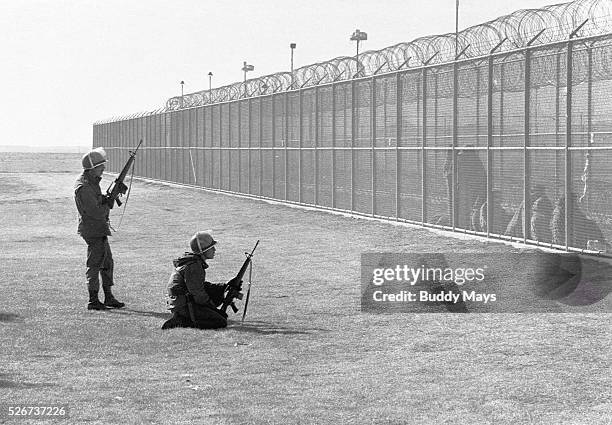Prison Riot Fence 55 New Mexico State Prison Stock Photos, High-Res Pictures, and Images ...