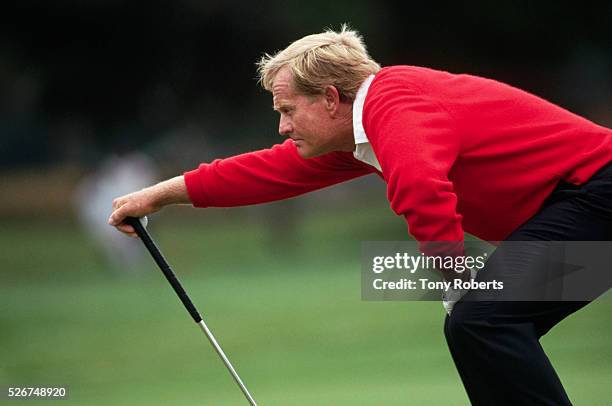 Jack Nicklaus Preparing to Putt