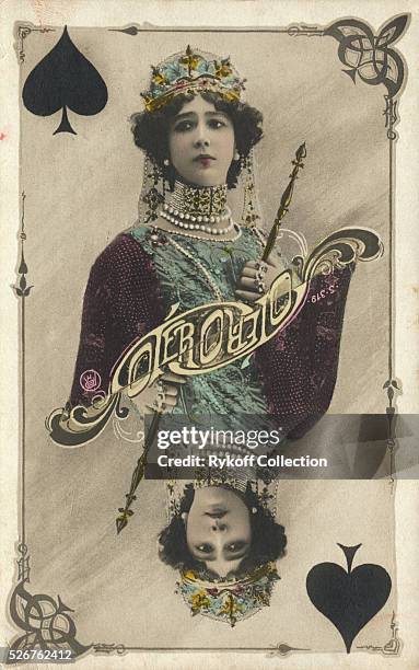 Postcard of the Spanish singer Carolina Otero as the Queen of Spades. | Located in: Rykoff Collection.