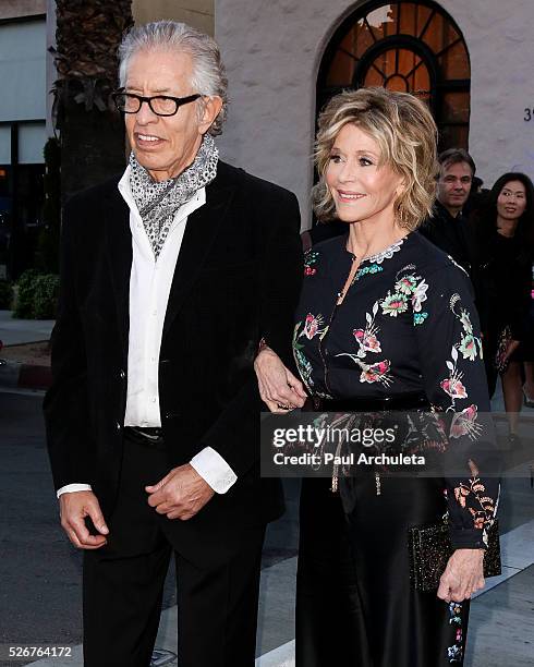 Actress Jane Fonda and Music Producer Richard Perry attend the Pasadena Playhouse Gala at The Pasadena Playhouse on April 30, 2016 in Pasadena,...