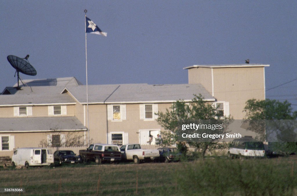 Davidians The Branch Davidians' Mount Carmel compound outside of Waco, Texas ...