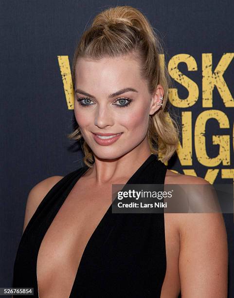 Margot Robbie attends the "Whiskey Tango Foxtrot" New York Premiere at the AMC Loews Lincoln Square 13 in New York City. �� LAN