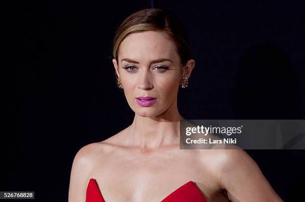 Emily Blunt attends the "Edge of Tomorrow" New York Premiere at the AMC Lincoln Square in New York City. �� LAN