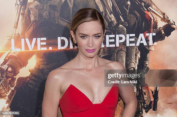 Emily Blunt attends the "Edge of Tomorrow" New York Premiere at the AMC Lincoln Square in New York City. �� LAN