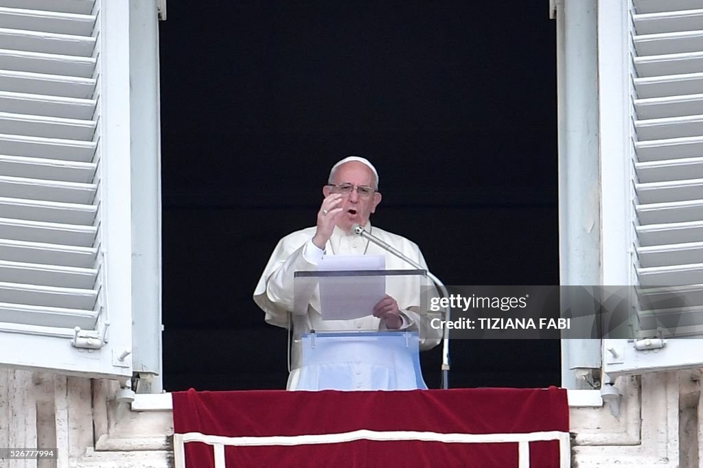 VATICAN-RELIGION-POPE-ANGELUS