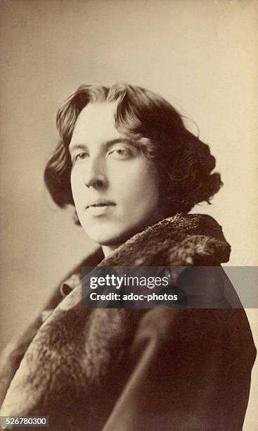 Oscar Wilde . Irish playwright and writer born in Dublin . In 1882.