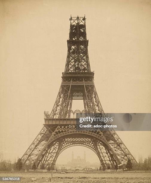 The building of the Eiffel tower in Paris . On November 23, 1888.