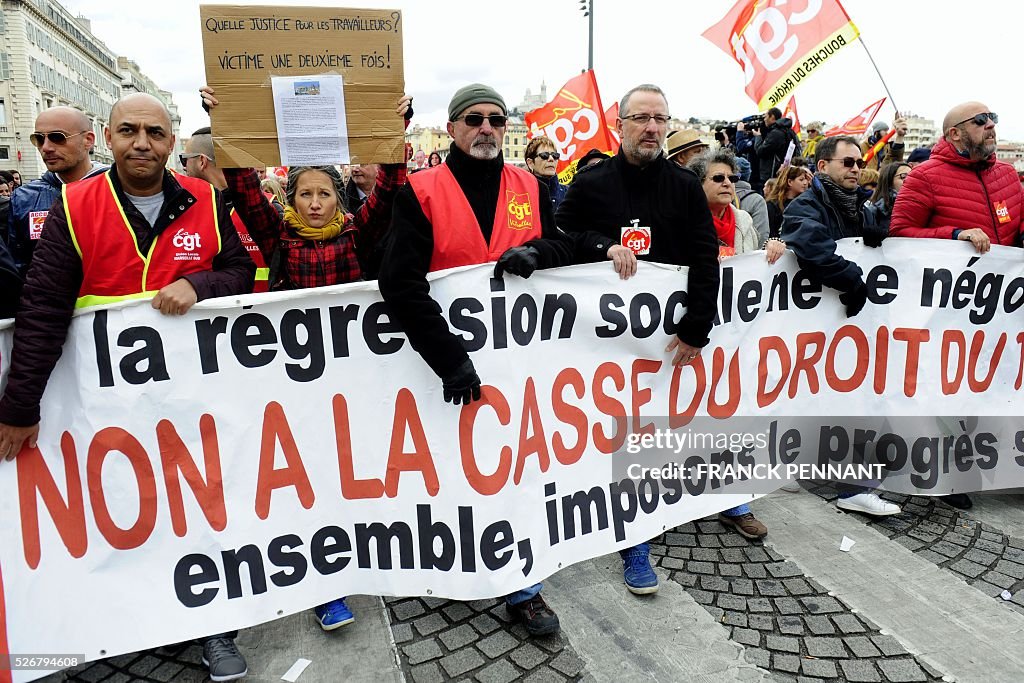 FRANCE-LABOUR-DEMO-MAY1