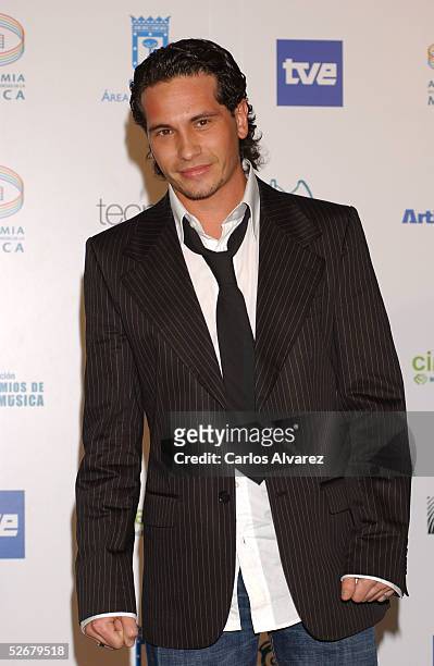 Singer David De Maria attends the Spanish Music Academy Awards at the Palacio Municipal de Congresos on April 21, 2005 in Madrid, Spain.