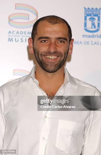 Singer Tontxu attends the Spanish Music Academy Awards at the Palacio Municipal de Congresos on April 21, 2005 in Madrid, Spain.