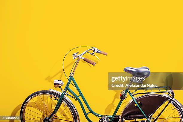 de bicicleta - bicicleta vintage imagens e fotografias de stock