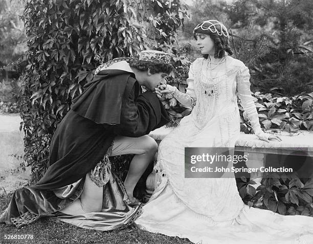 Francis Bushman and Beverly Bayne star in a rendition of Shakespeare's Romeo and Juliet.