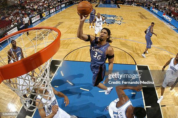 Etan Thomas of the Washington Wizards shoots against the Orlando Magic during a game at TD Waterhouse Centre on April 1, 2005 in Orlando, Florida....