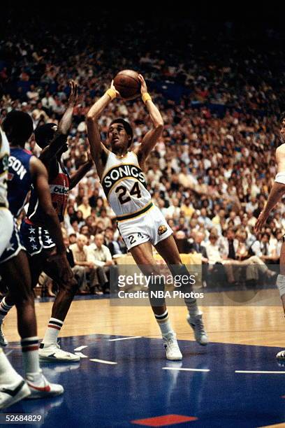Dennis Johnson of the Seattle Sonics drives to the basket against the Washington Bullets during Game 4 of the1978 NBA Finals at the Seattle Center...