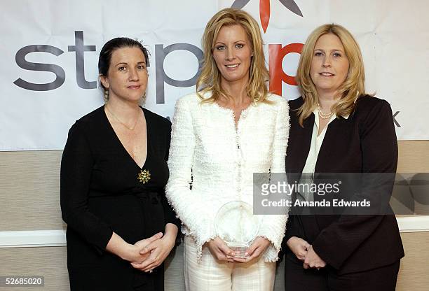 Executive Director Michelle Kydd Lee, Sandra Lee and Nancy Mendelson Gates pose backstage at the 2005 Step Up Women's Network Inspiration Awards...