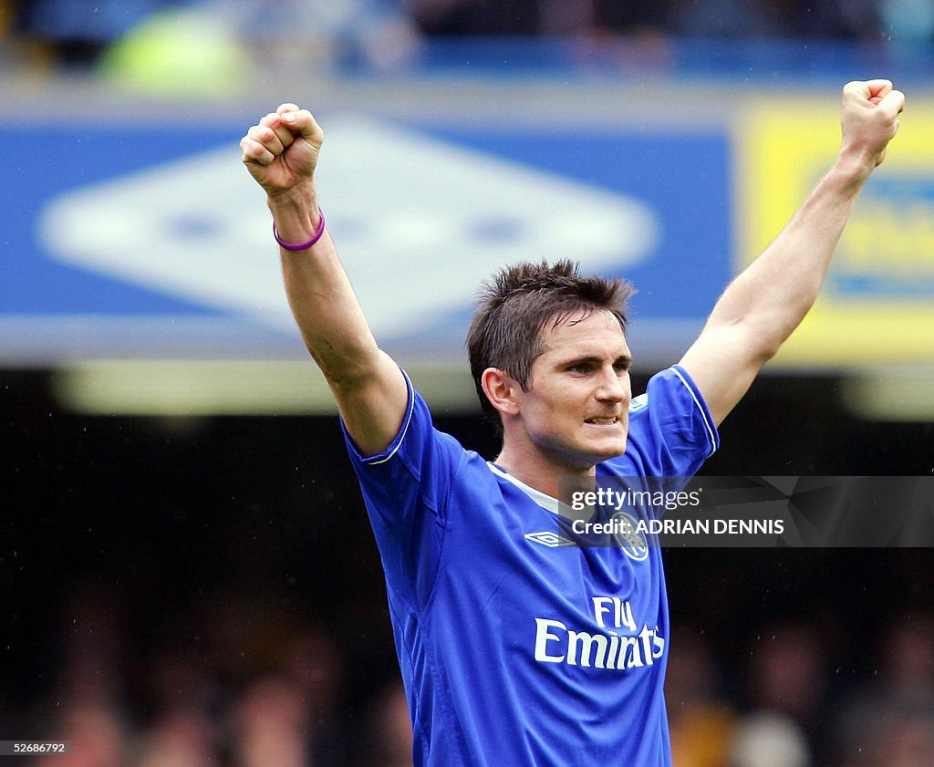 Chelsea's Frank Lampard celebrates at th