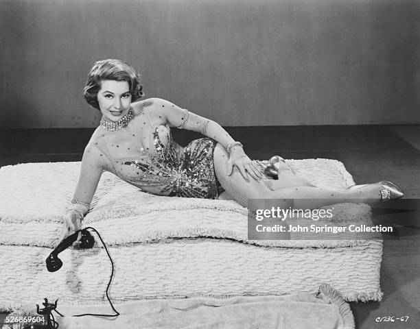 Cyd Cyd Charisse Holding Photos and Premium High Res Pictures - Getty Images