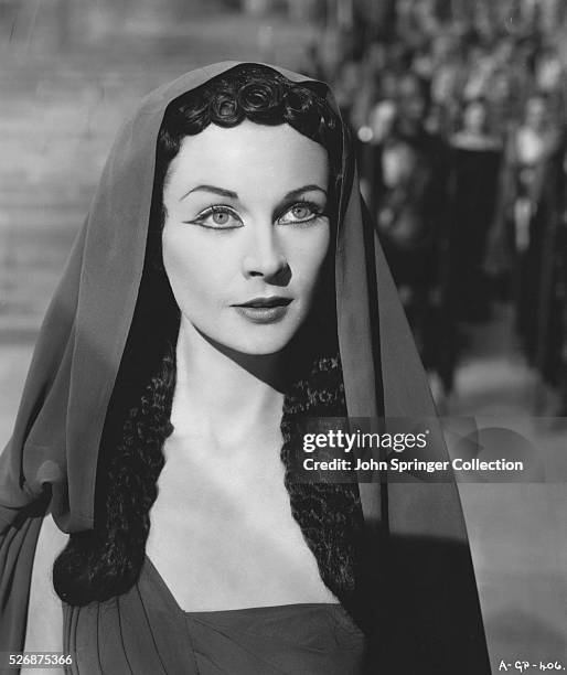 Vivien Leigh plays the role of Cleopatra in Bernard Shaw's Caesar and Cleopatra also starring Claude Rains.