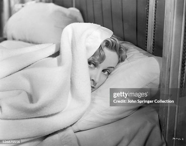Carole Lombard in Mr. & Mrs. Smith