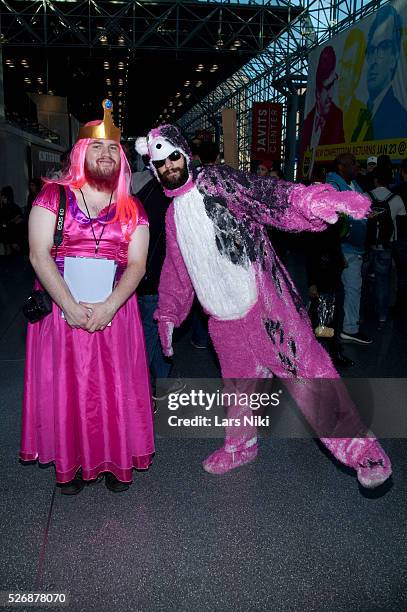 Fans pose during the New York Comic Con at the Jacob Javits Convention Center in New York City. �� LAN