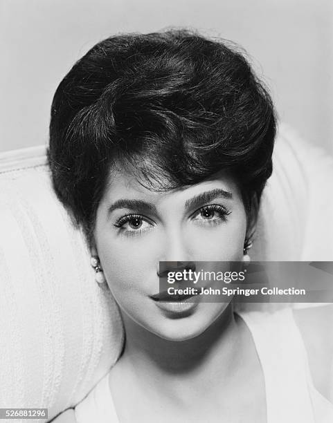 1,005 Suzanne Pleshette Photos & High Res Pictures - Getty Images