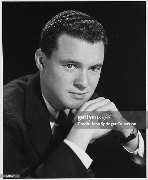 Pakula Actor 382 Alan Pakula Photos & High Res Pictures - Getty Images