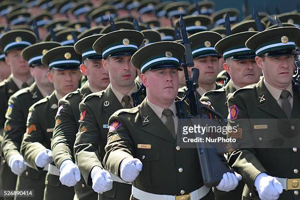 Nearly 4,000 members of the Irish Armed Forces took part in the military parade in Dublin's city center, as Ireland marks its 1916 Easter Rising...