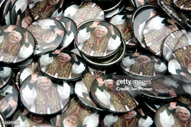 marktl, birthplace of the new pope - cristianismo imagens e fotografias de stock