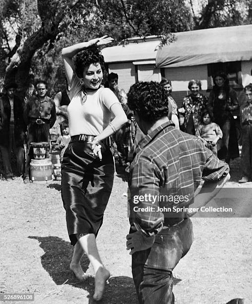 Marie Vargas dancing with flamenco dancer Riccardo Rioli in the 1954 film The Barefoot Contessa.