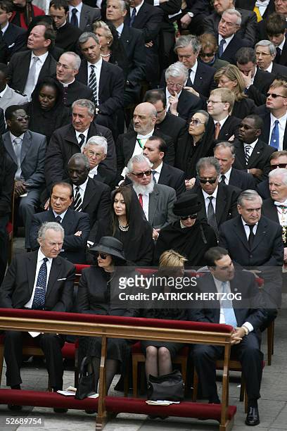 Vatican: Italian Prime Minister Silvio Berlusconi and his wife Veronica, French Prime Minister Jean-Pierre Raffarin and his wife Anne-Marie attend...