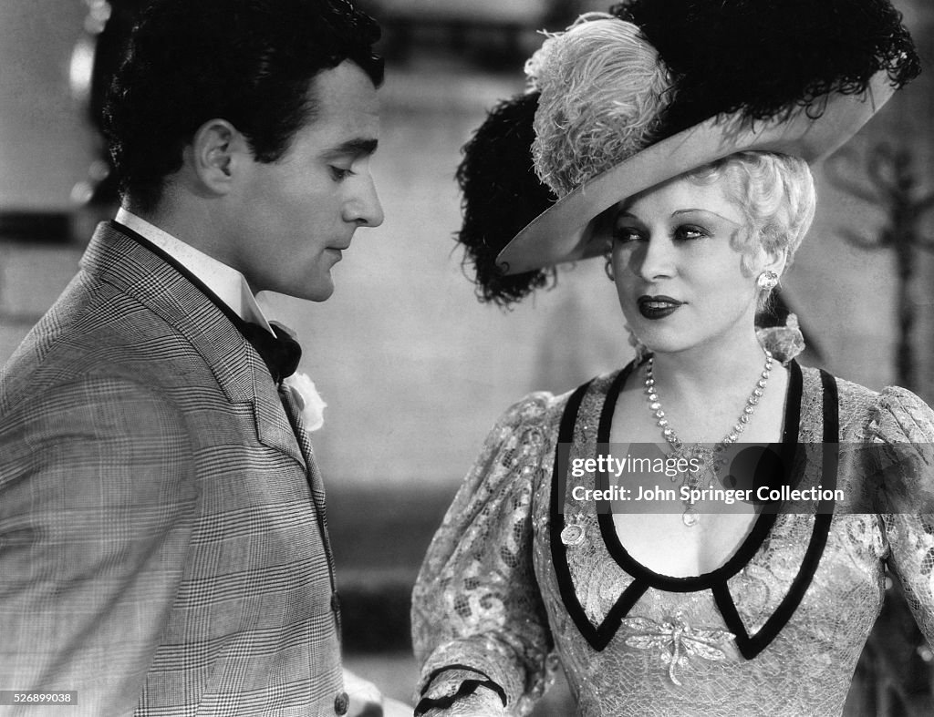 Gilbert Roland and Mae West in She Done Him Wrong